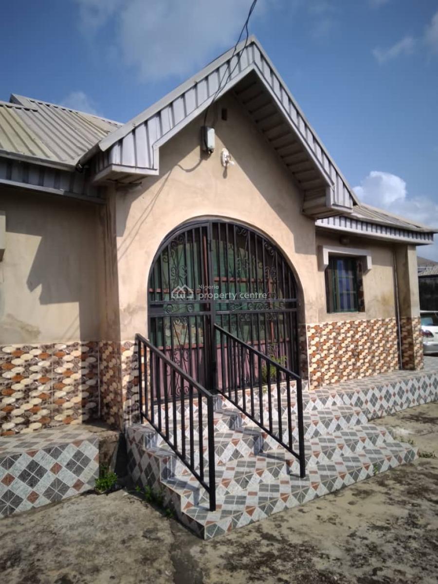 Decent 3-bedroom Bungalow with Solid Survey Plan, Abule Egba, Agege, Lagos, Detached Bungalow for Sale