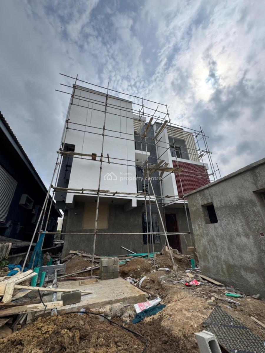 4 Bedroom Terrace Duplex with Boys Quarters, Surulere, Lagos, Terraced Duplex for Sale