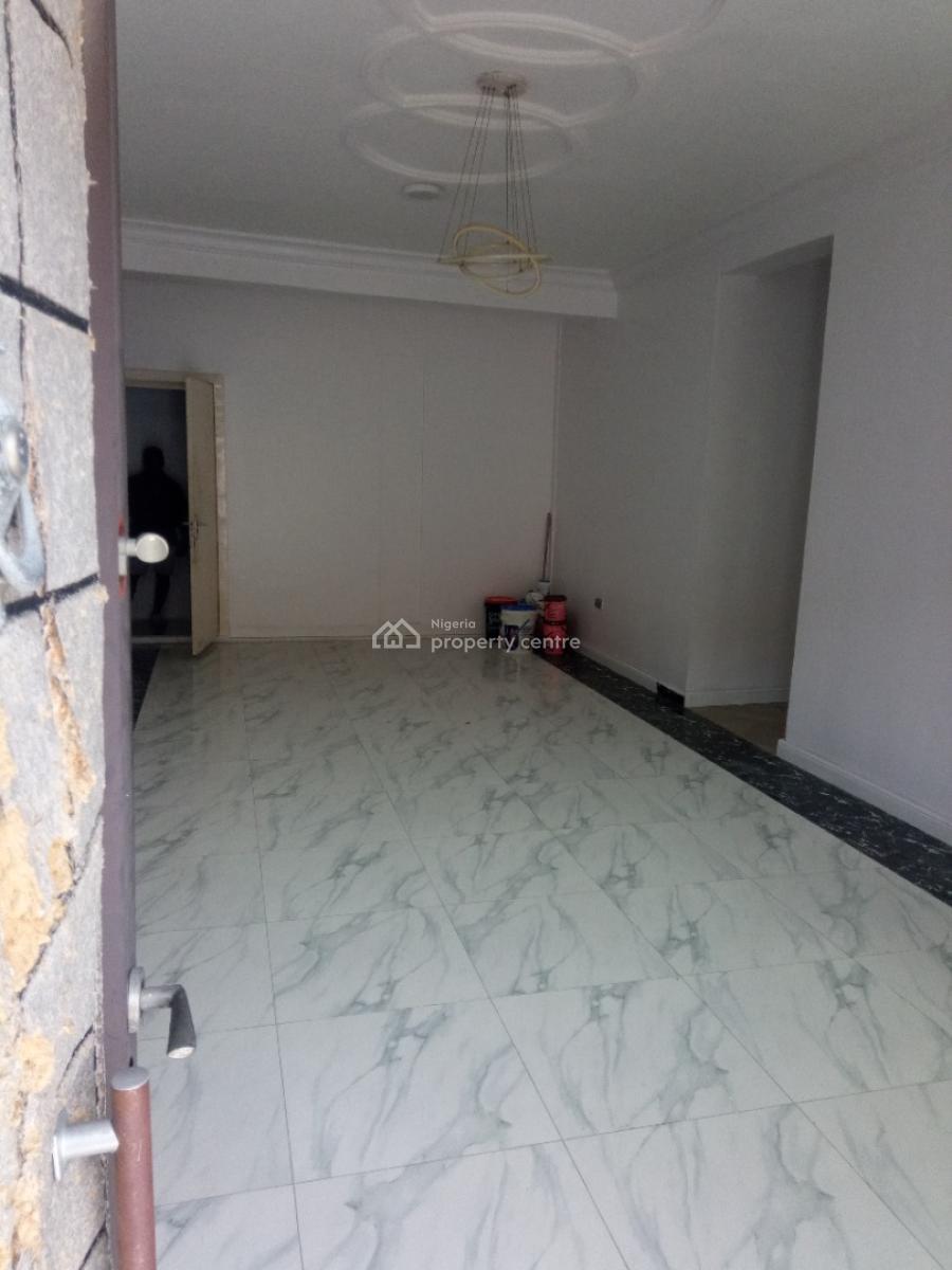 a Standard Mini Flat, Chevron Drive, Lekki Paradise 3 Estate, Lekki, Lagos, Mini Flat (room and Parlour) for Rent