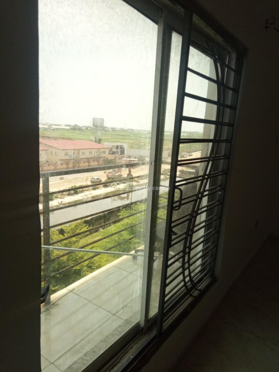 a Standard Mini Flat, Chevron Drive, Lekki Paradise 3 Estate, Lekki, Lagos, Mini Flat (room and Parlour) for Rent