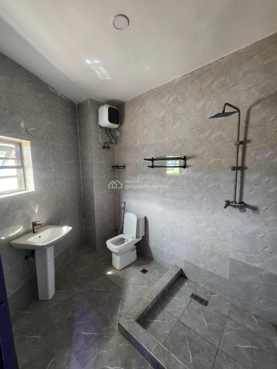 Luxury One Bedroom Block of Flat, News Engineering Dawaki, Dawaki, Gwarinpa, Abuja, Flat / Apartment for Rent
