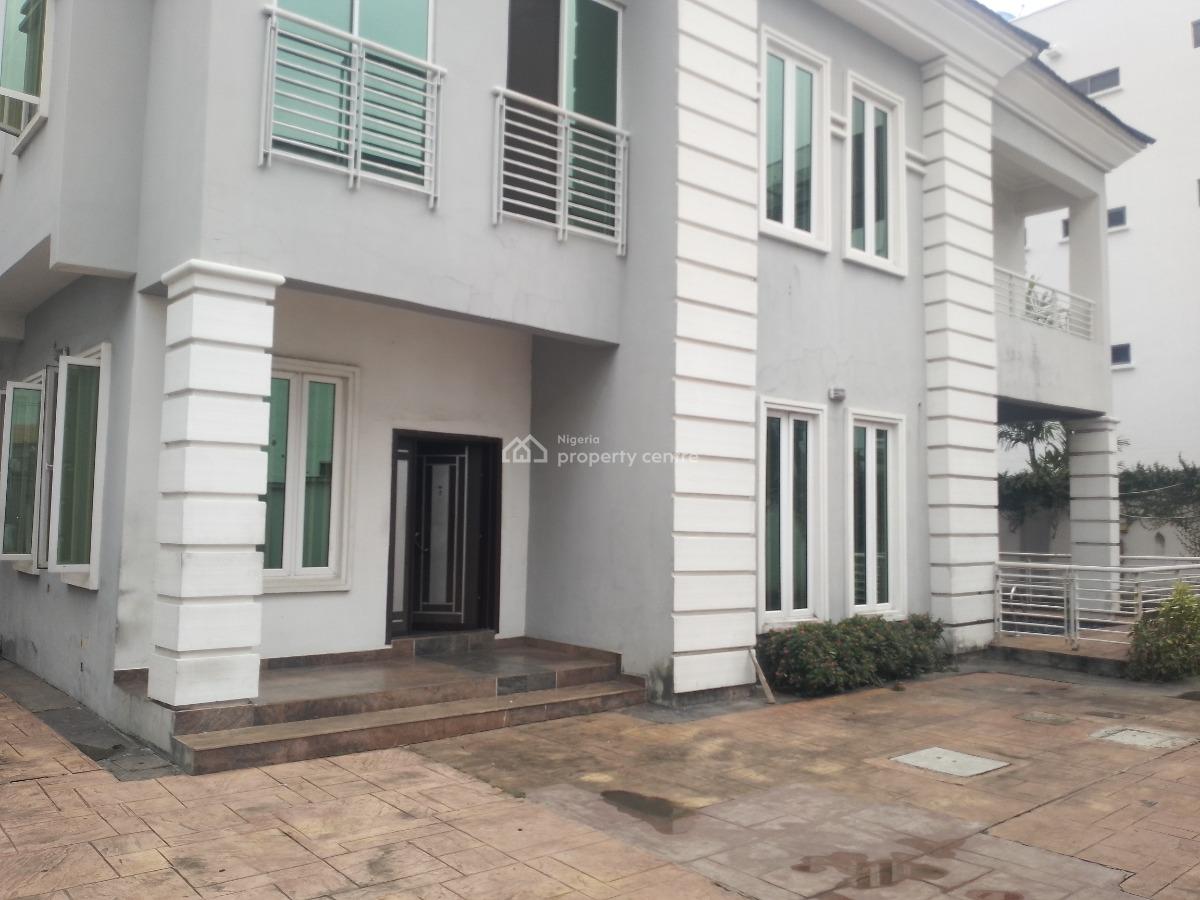 6 Bedroom Fully Detached Duplex with 2 Rooms Bq, Gra Ikeja Lagos, Ikeja, Lagos, Detached Duplex for Rent