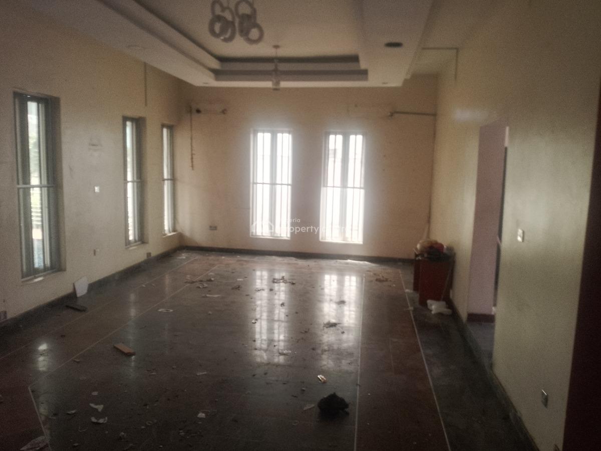 6 Bedroom Fully Detached Duplex with 2 Rooms Bq, Gra Ikeja Lagos, Ikeja, Lagos, Detached Duplex for Rent