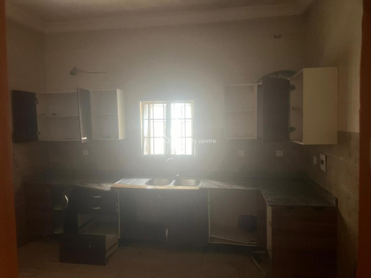 3 Bedroom Apartment, Ikota, Lekki, Lagos, Flat / Apartment for Rent