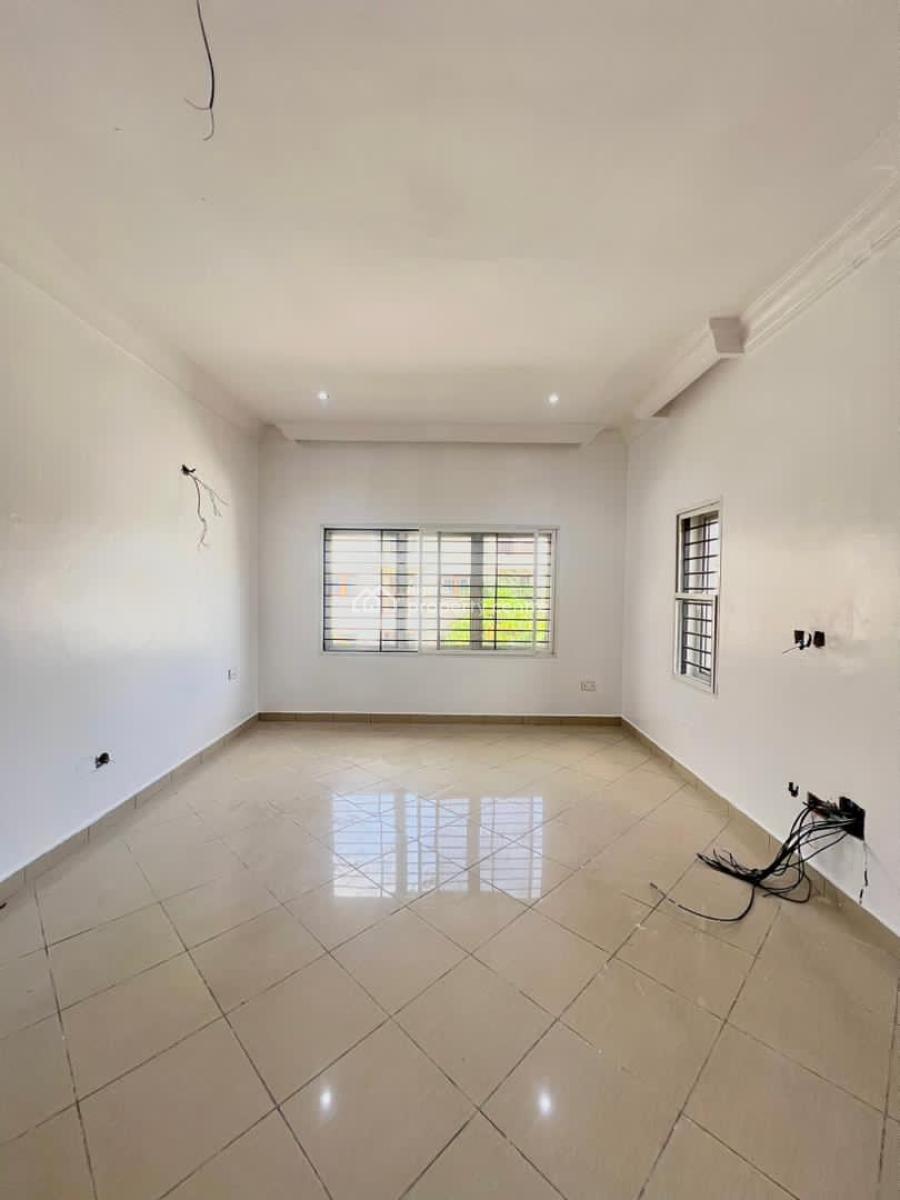 4 Bedroom Semi-detached with 2 Room Bq, Lekki Phase 1, Lekki, Lagos, Semi-detached Duplex for Rent