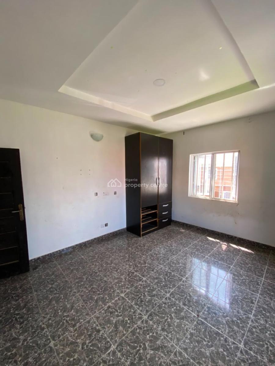 Exclusive 2 Bedrooms Luxury Apartment, Badore Road, Ajah, Lagos, Flat / Apartment for Rent