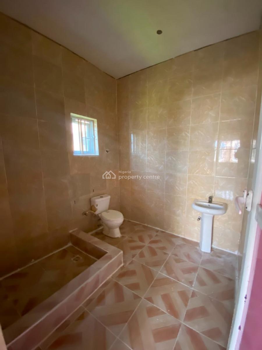 Exclusive 2 Bedrooms Luxury Apartment, Badore Road, Ajah, Lagos, Flat / Apartment for Rent