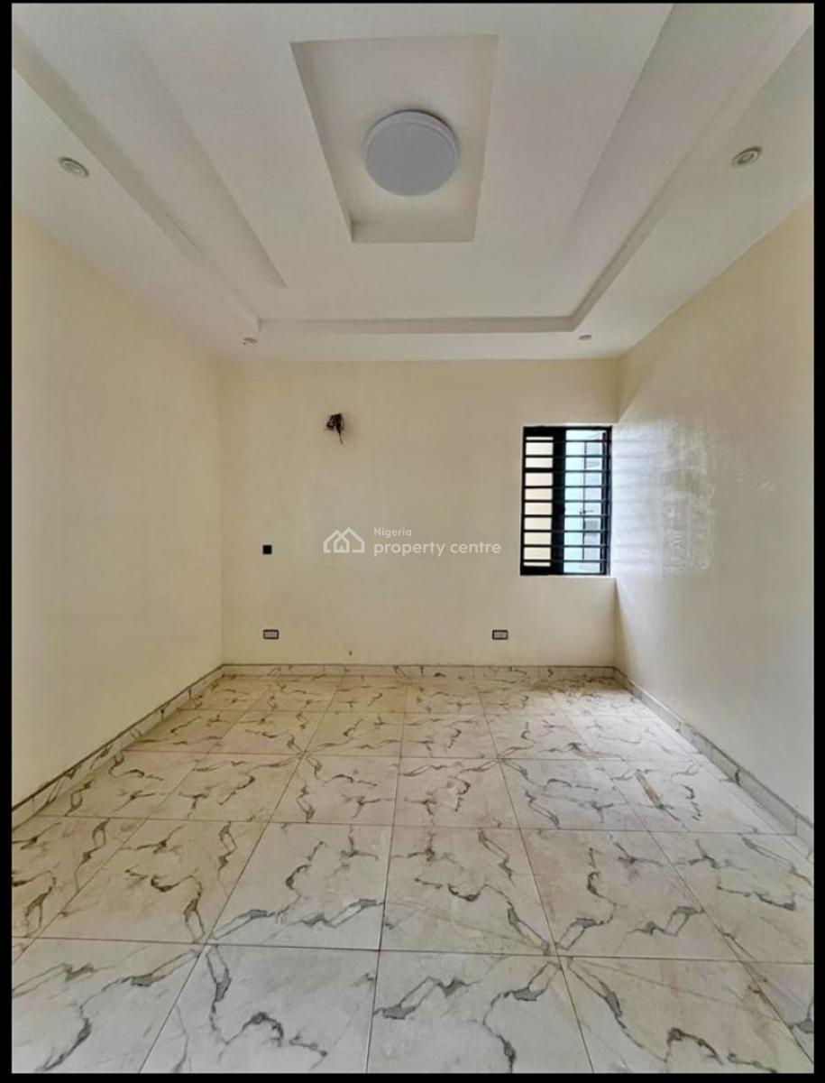 Modern 4-bedroom Semi-detached Duplex with Bq., Gbagada, Lagos, Semi-detached Duplex for Sale