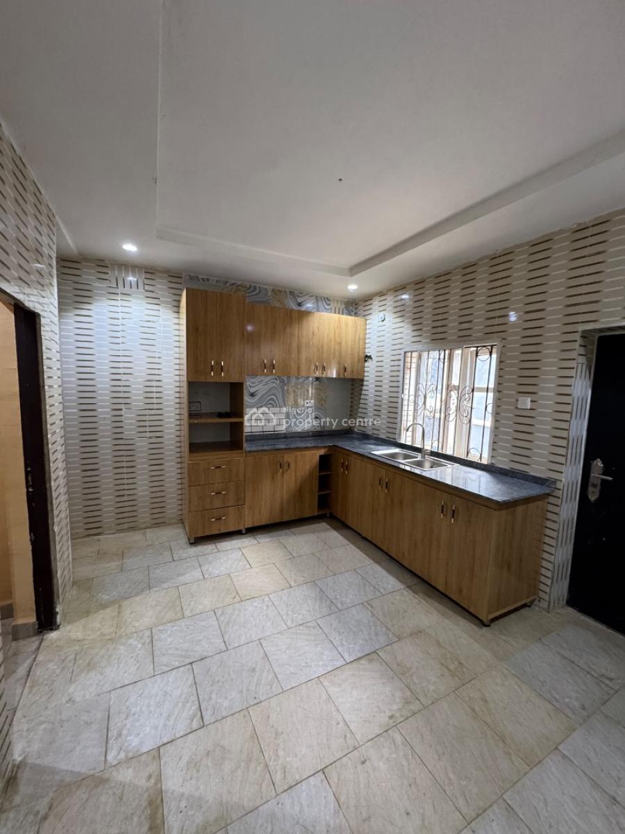 Standard 3 Bedroom Block of Flat with Visitors Toilet and Balcony, Inside a Well Secured Estate in Apo Primary/wumba District, Apo, Abuja, Flat / Apartment for Rent