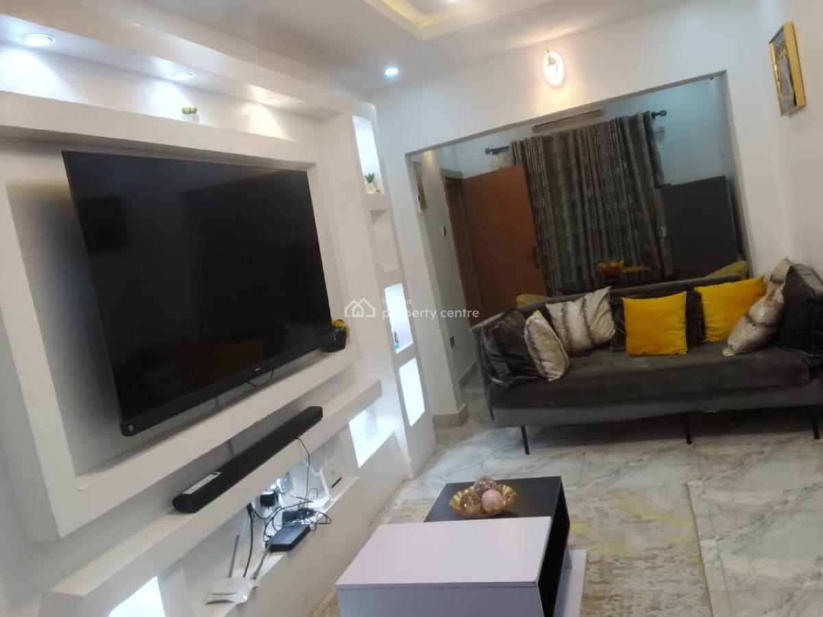 2 Bedroom Apartment, Crown Estate, Sangotedo, Ajah, Lagos, Flat / Apartment Short Let