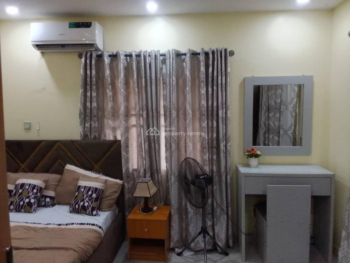 2 Bedroom Apartment, Crown Estate, Sangotedo, Ajah, Lagos, Flat / Apartment Short Let