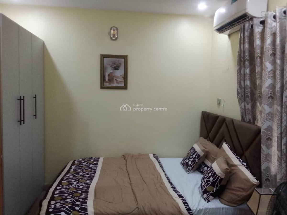 2 Bedroom Apartment, Crown Estate, Sangotedo, Ajah, Lagos, Flat / Apartment Short Let