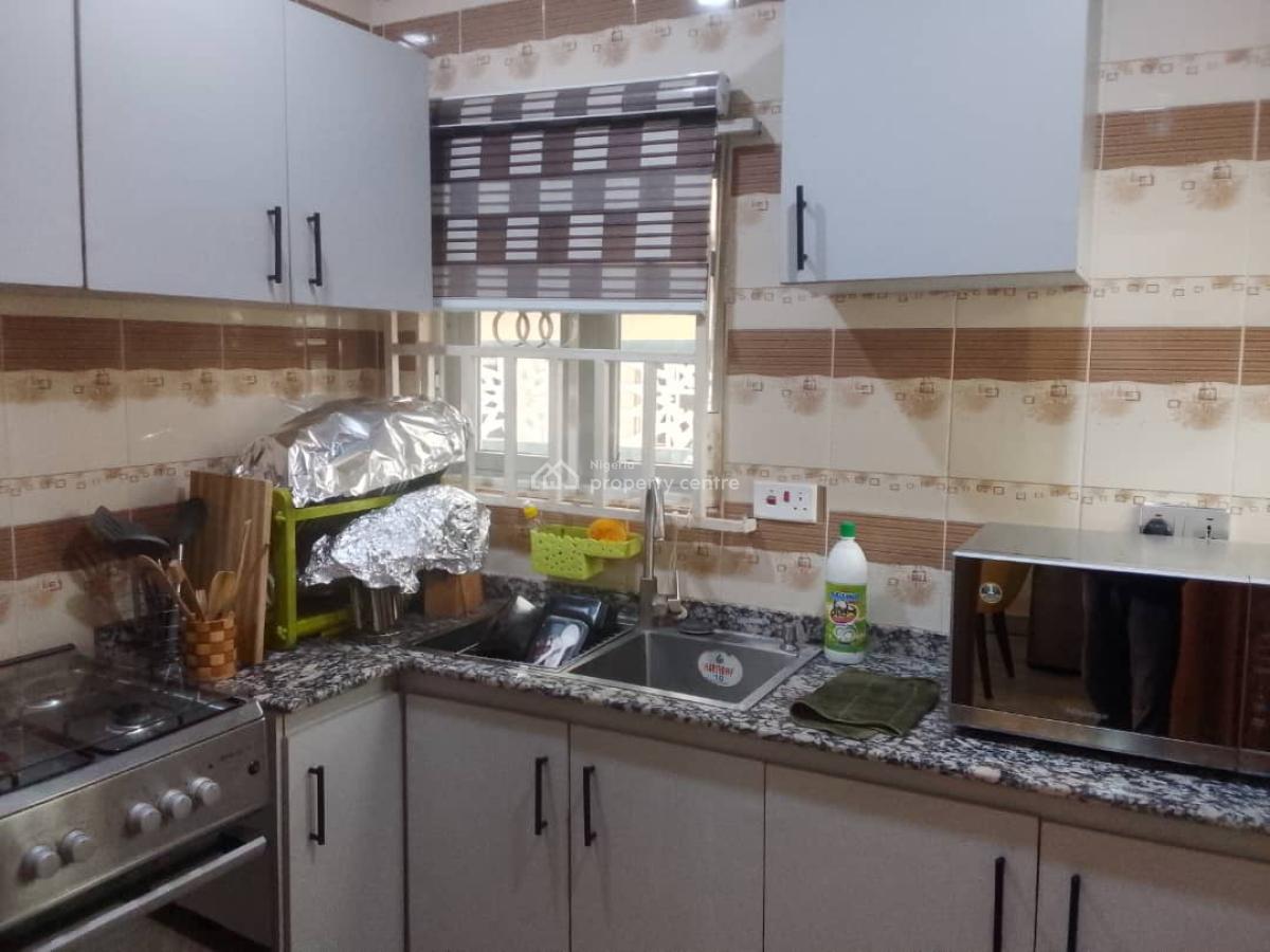2 Bedroom Apartment, Crown Estate, Sangotedo, Ajah, Lagos, Flat / Apartment Short Let