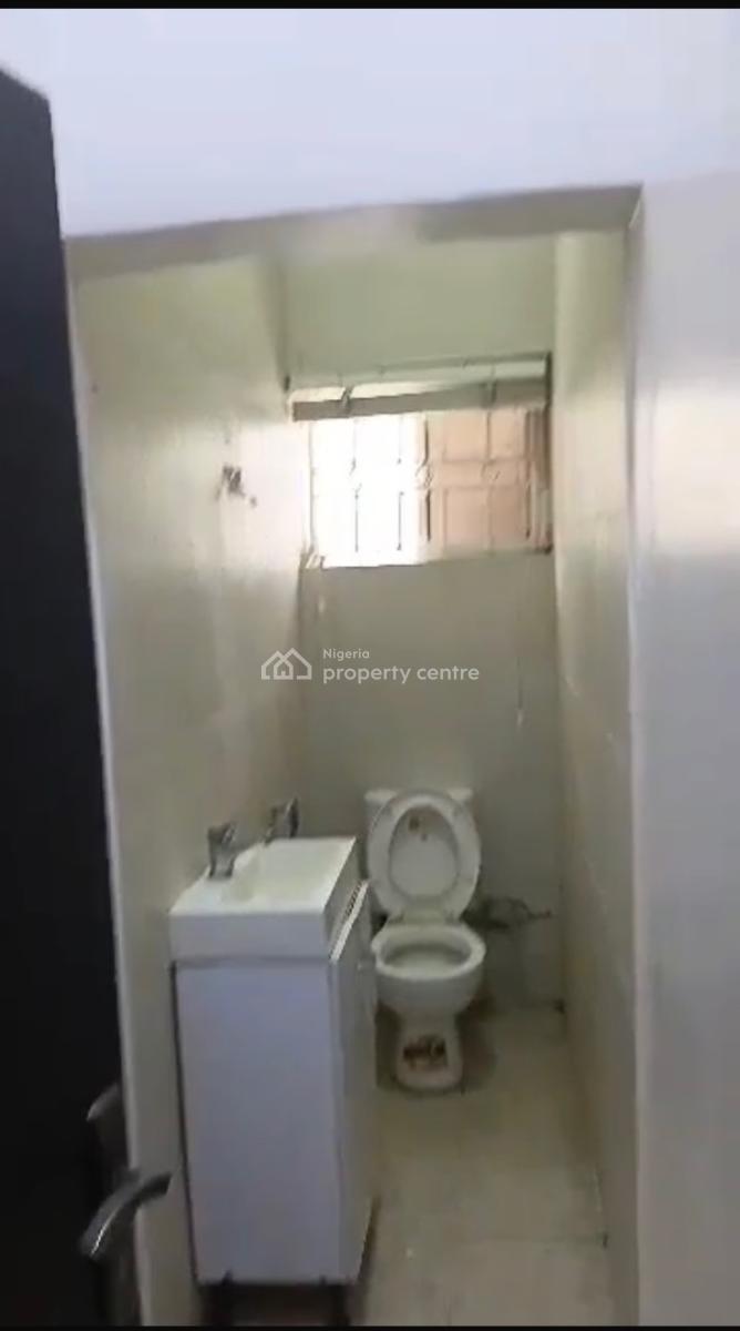 Lovely and Affordable 3 Bedroom Flat in a Secured Estate, Oniru, Victoria Island (vi), Lagos, Flat / Apartment for Rent