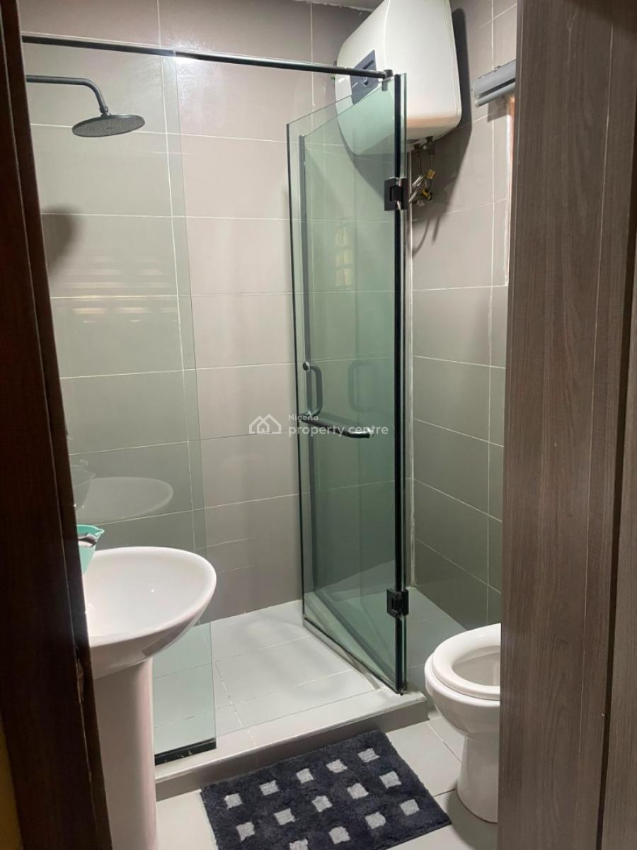 a Superbly Furnished 3 Bedroom Apartment with Bq, in The Heart of Lekki Phase1, Lekki Phase 1, Lekki, Lagos, House for Rent