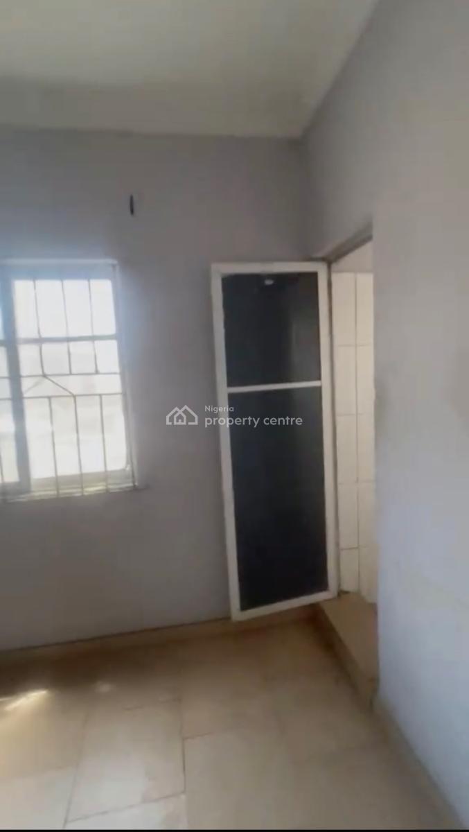 Spacious 2 Bedroom Flat, Alapere, Ketu, Lagos, Flat / Apartment for Rent