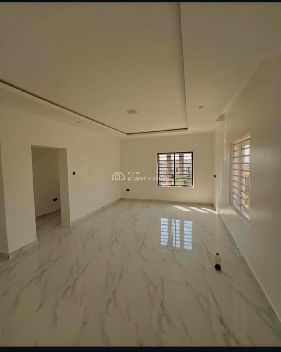 Solidly Built 3 Bedroom Terrace Duplex with Bq Corner Piece, Guzape District, Abuja, Terraced Duplex for Sale