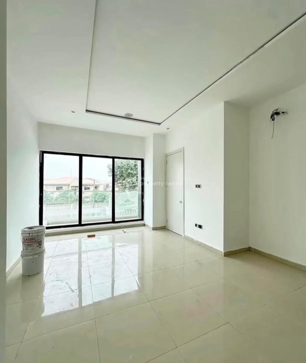 2 Bedroom Apartment with Swimming Pool, Lekki Phase 1, Lekki, Lagos, Flat / Apartment for Rent