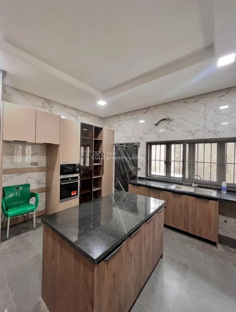 Solidly Built 4 Bedroom Terrace Duplex with Bq and 2 Living Rooms, Guzape District, Abuja, Terraced Duplex for Sale