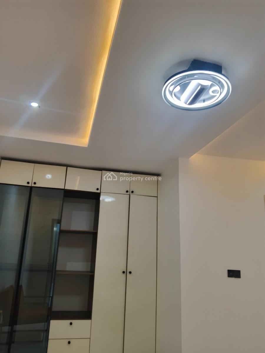 Luxury 3 Bedroom Apartment, Off Freedom Way, Lekki Phase 1, Lekki, Lagos, Flat / Apartment for Sale