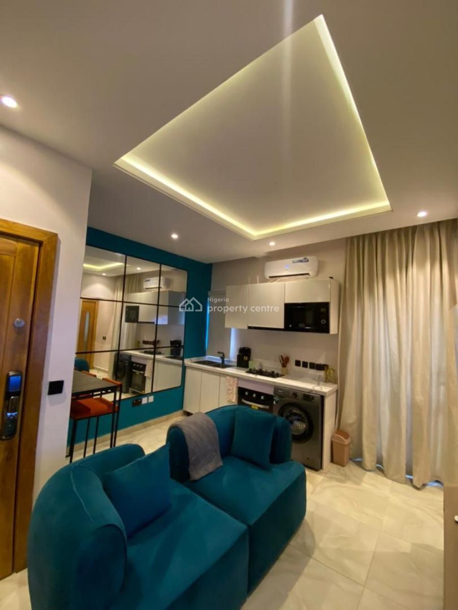 Brand New 1 Bedroom Apartment with a Ps5, Snooker,tennis,swimming Pool, Lekki Phase 1, Lekki, Lagos, Flat / Apartment Short Let