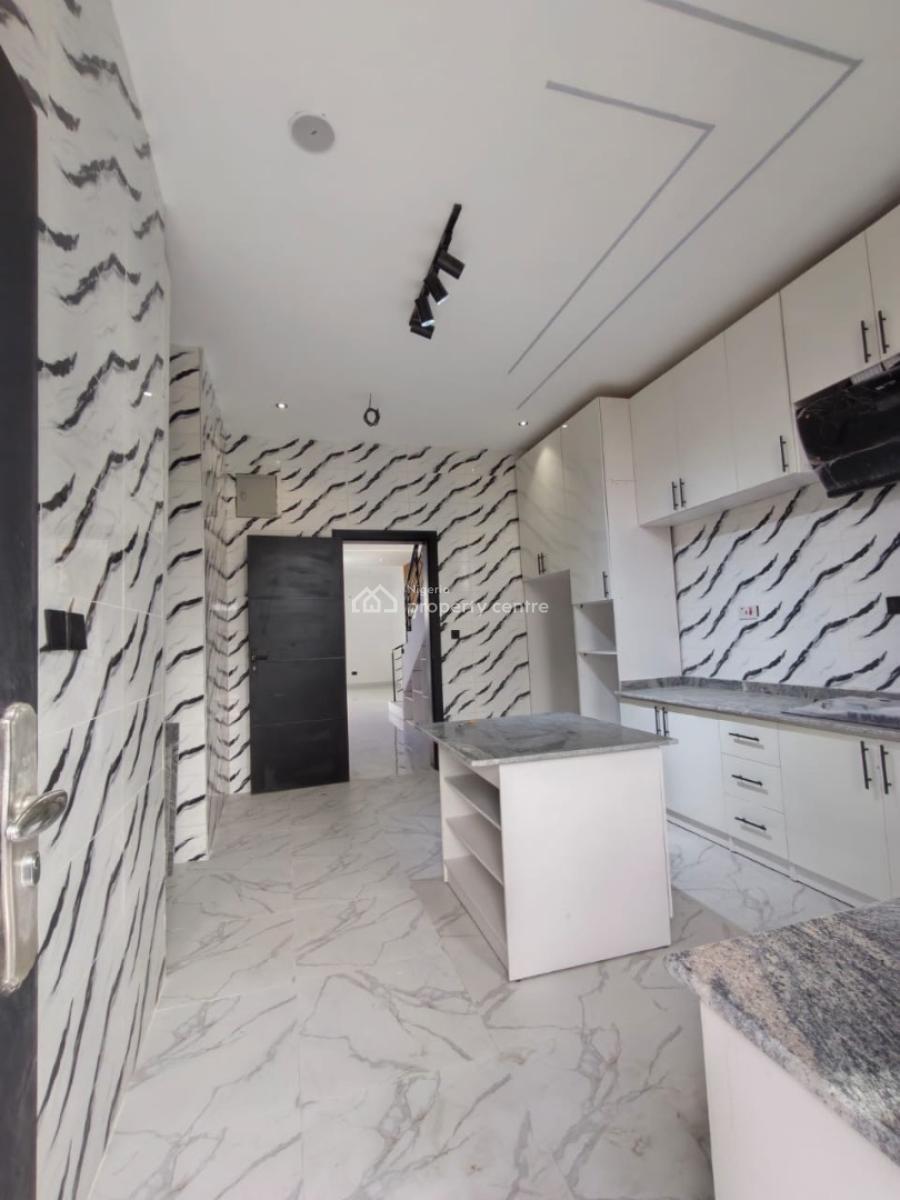 4 Bedroom Terrace Duplex in Secure Estate with Clean Estate, Abraham Adesanya, Ajah, Lagos, Terraced Duplex for Rent