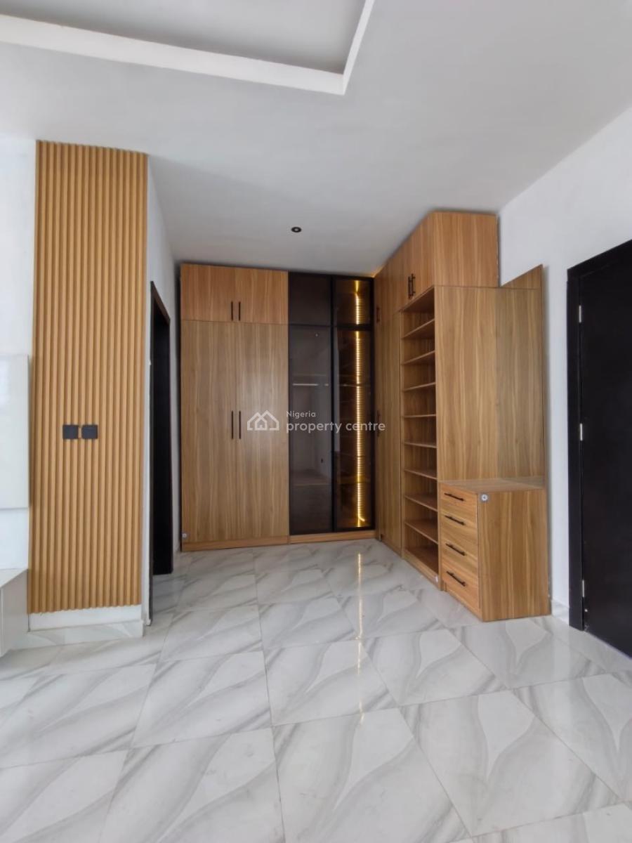 4 Bedroom Terrace Duplex in Secure Estate with Clean Estate, Abraham Adesanya, Ajah, Lagos, Terraced Duplex for Rent
