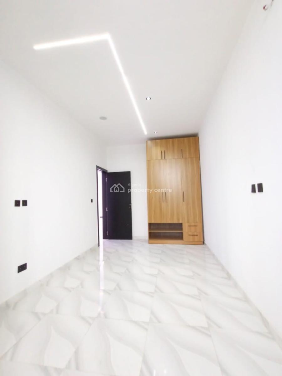 4 Bedroom Terrace Duplex in Secure Estate with Clean Estate, Abraham Adesanya, Ajah, Lagos, Terraced Duplex for Rent