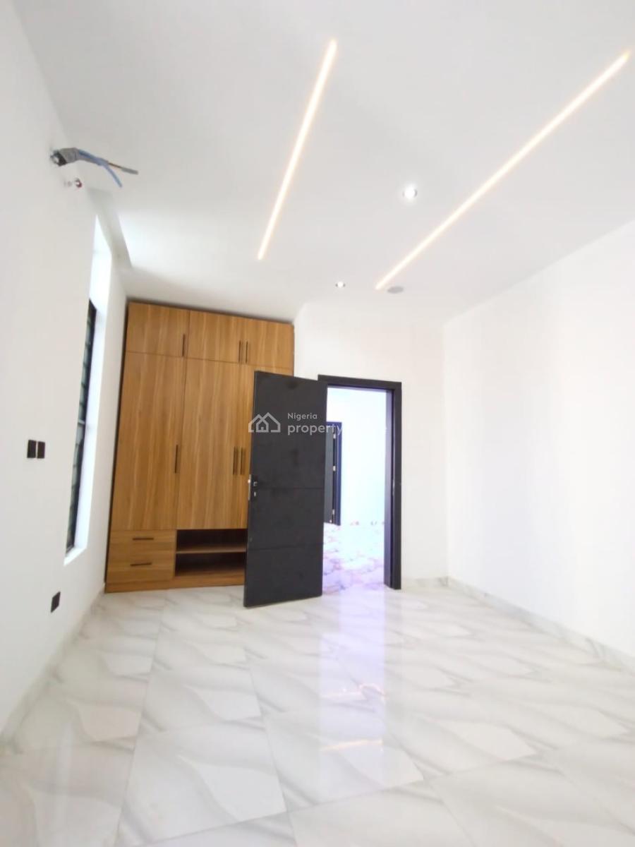 4 Bedroom Terrace Duplex in Secure Estate with Clean Estate, Abraham Adesanya, Ajah, Lagos, Terraced Duplex for Rent