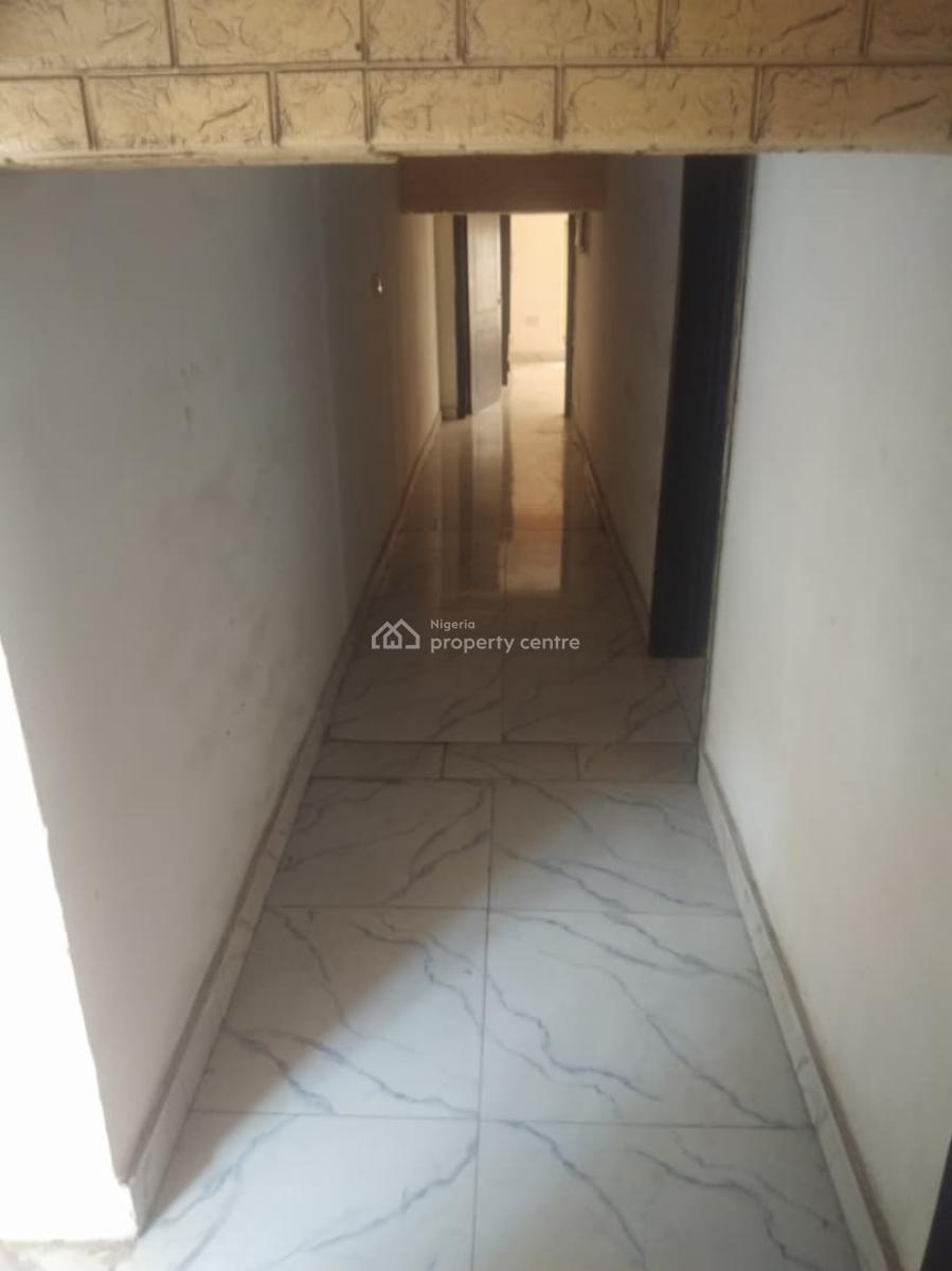 a Room Selfcon Bq, Ikate Elegushi, Ikate Elegushi, Lekki, Lagos, Self Contain (single Rooms) for Rent