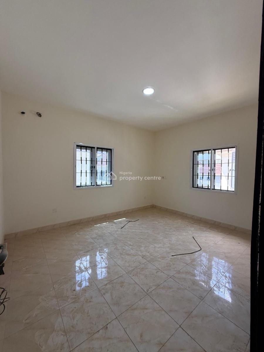 Beautiful 2 Bedroom Flat (2nd Floor), Jahi By Living Faith, Jahi, Abuja, Flat / Apartment for Rent