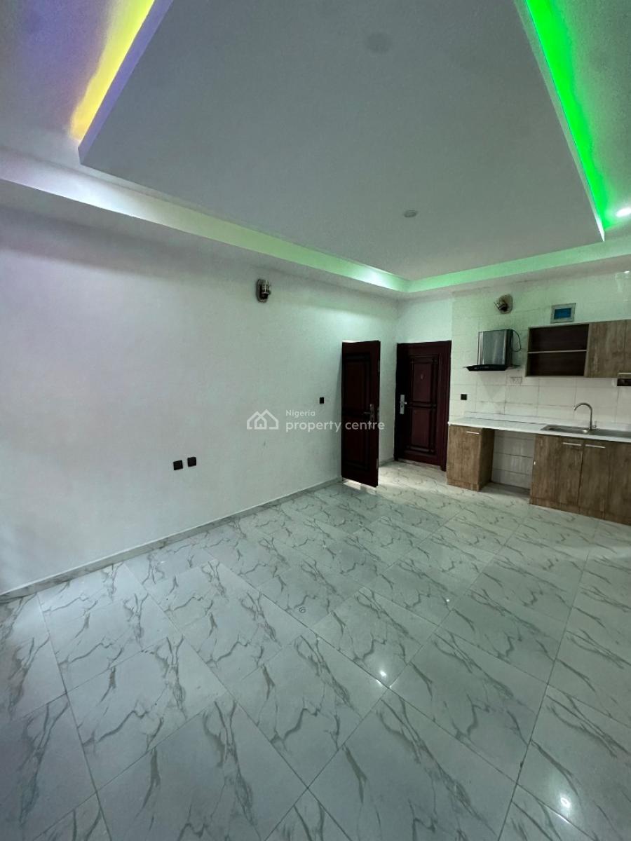 Spacious Miniflat, Davies Court By Catholic Church Road, Ologolo, Lekki, Lagos, Mini Flat (room and Parlour) for Rent