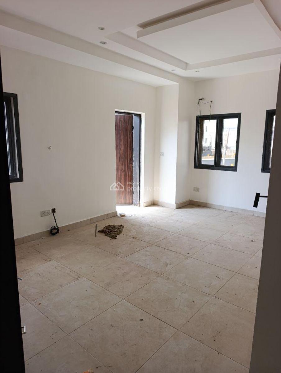 Luxury 2 Bedroom Maisonette, Lekki Phase 1, Lekki, Lagos, Flat / Apartment for Rent