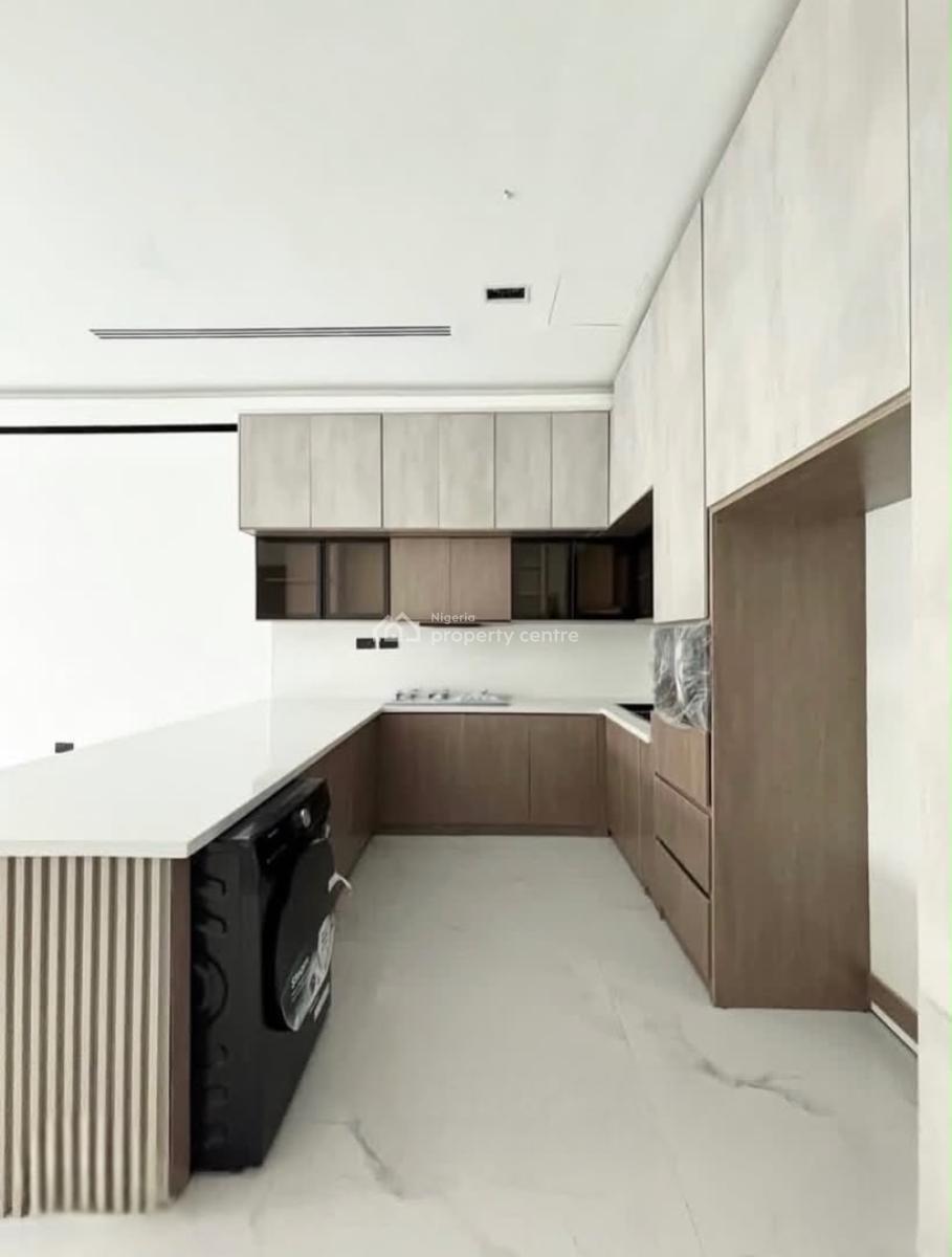 2 Bedroom Apartment with Pool, Freedom Way, Lekki Phase 1, Lekki, Lagos, Flat / Apartment for Rent