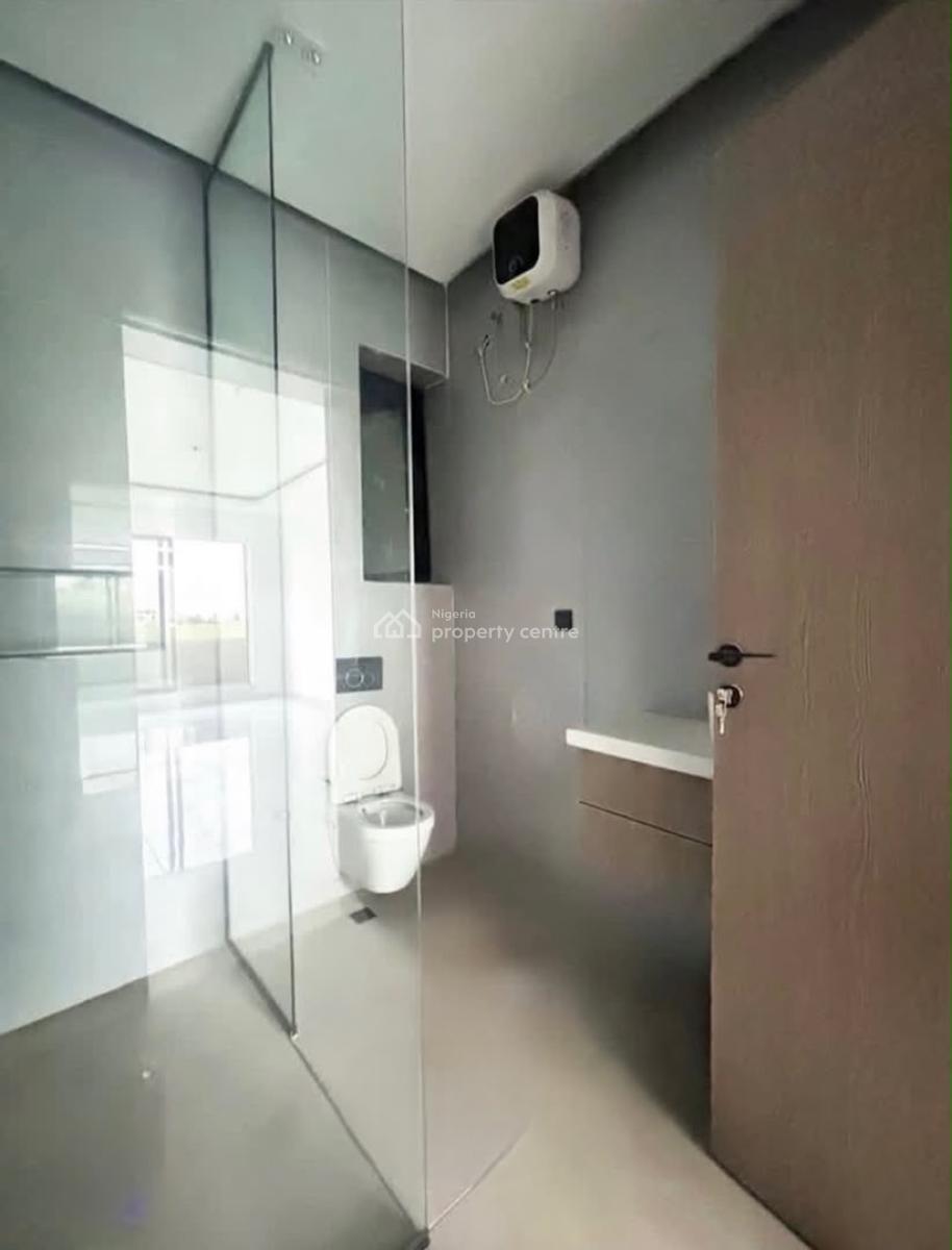 2 Bedroom Apartment with Pool, Freedom Way, Lekki Phase 1, Lekki, Lagos, Flat / Apartment for Rent
