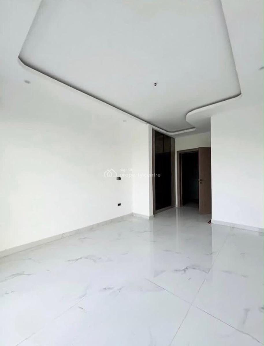2 Bedroom Apartment with Pool, Freedom Way, Lekki Phase 1, Lekki, Lagos, Flat / Apartment for Rent