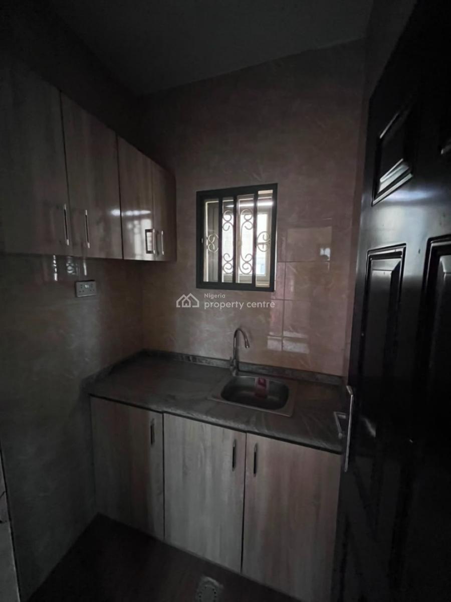 Very Spacious Self Contained, Behind Faplins Estate, Galadimawa, Abuja, Self Contain (single Rooms) for Rent