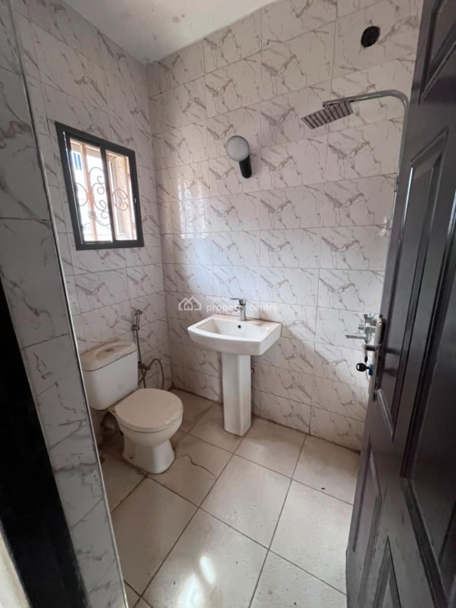 Very Spacious Self Contained, Behind Faplins Estate, Galadimawa, Abuja, Self Contain (single Rooms) for Rent