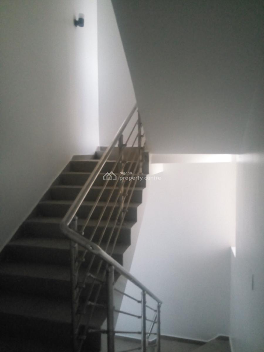Clean Gigantic 3 Bedrooms Terrace Duplex with Bq & Gas Burner, By Navy, Jahi, Abuja, Terraced Duplex for Rent