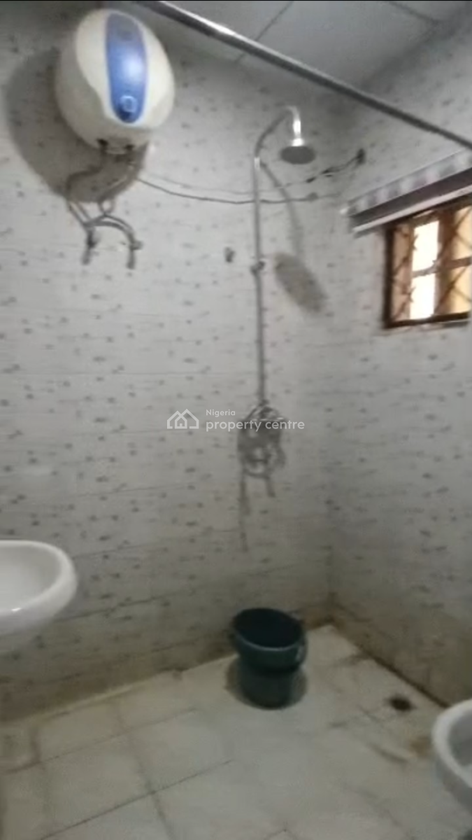 a Specious and Neatly Built 2 Bedroom, Karu, Abuja, Flat / Apartment for Rent