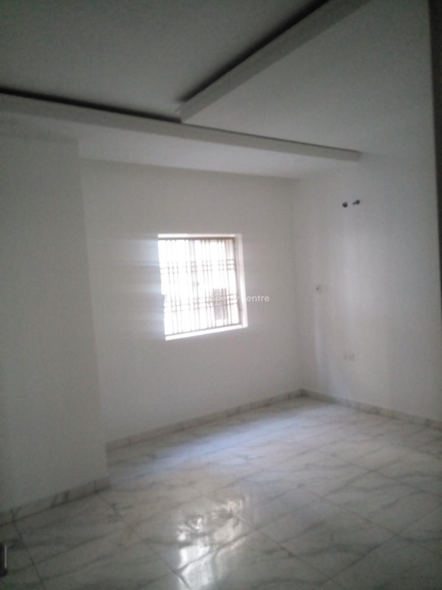 Excellent Condition 3 Bedrooms Duplex with Bq & Gas Burner in Kitchen, Jahi, Abuja, Terraced Duplex for Rent