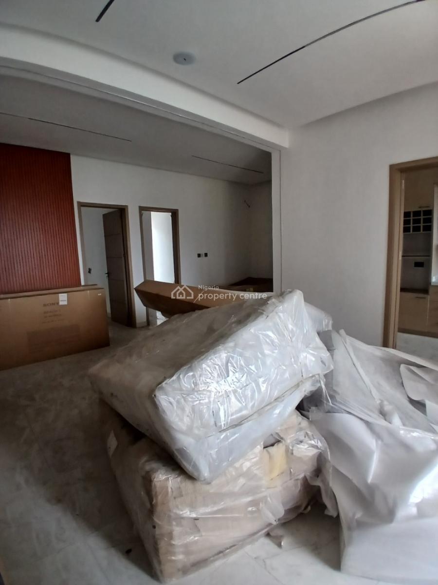 Newly Built and Furnished 2 Bedroom En-suite Flat, Lekki Phase 1, Lekki, Lagos, Flat / Apartment for Rent
