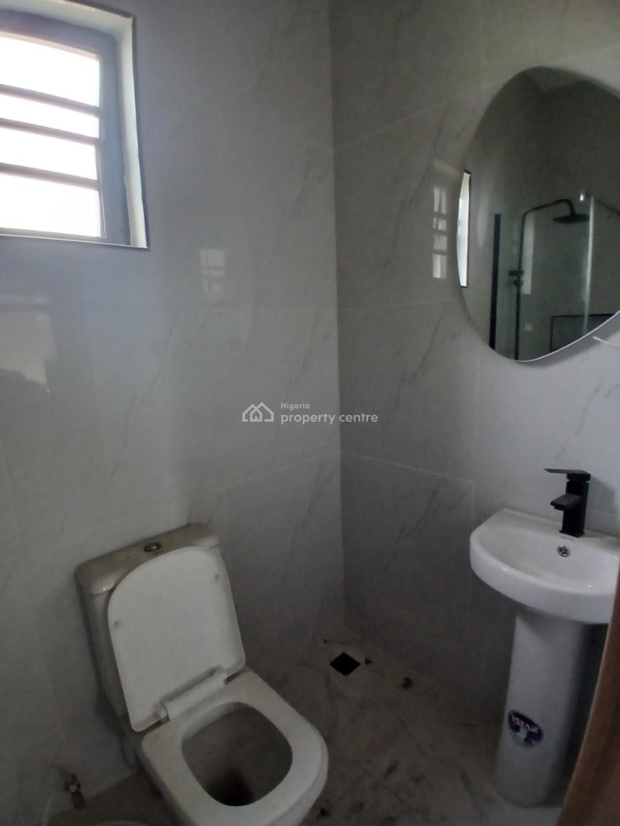 Newly Built and Furnished 2 Bedroom En-suite Flat, Lekki Phase 1, Lekki, Lagos, Flat / Apartment for Rent
