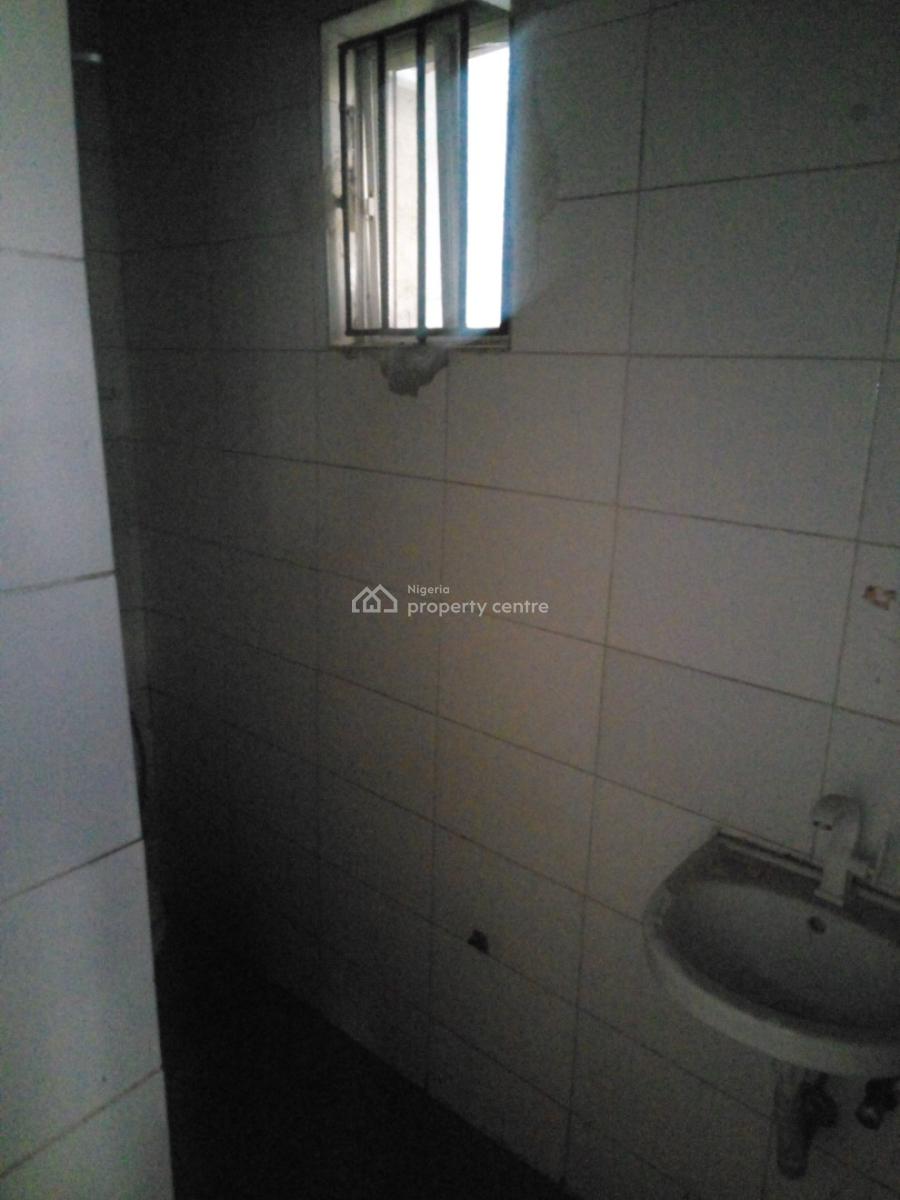 Self Contain, Main, Wuye, Abuja, Self Contain (single Rooms) for Rent
