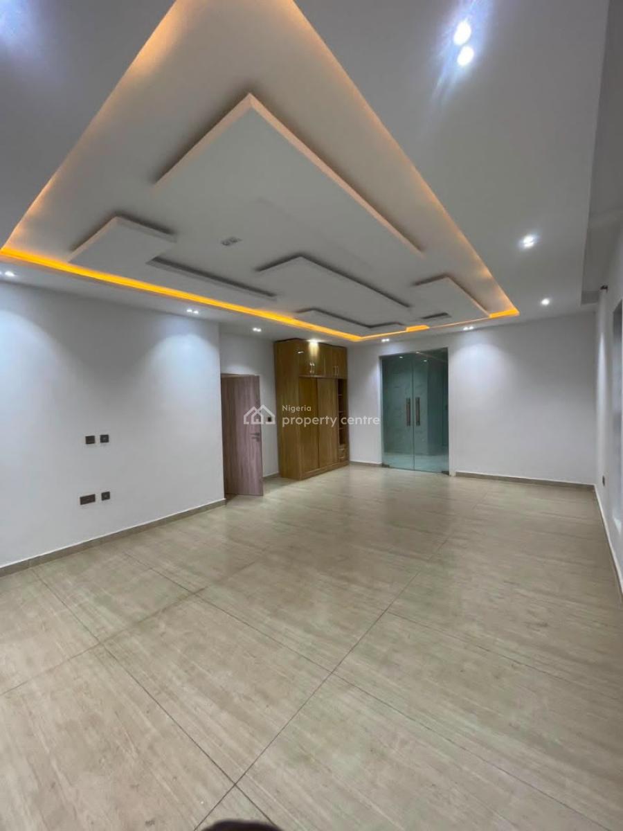 Luxurious Newly Built 2 Bedroom Upstair Self Compound, New Road, Lekki, Lagos, Flat / Apartment for Rent