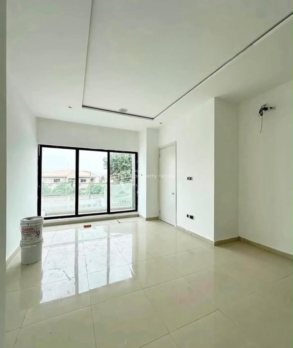2 Bedroom Apartment with Pool, Lekki Phase 1, Lekki, Lagos, Flat / Apartment for Rent