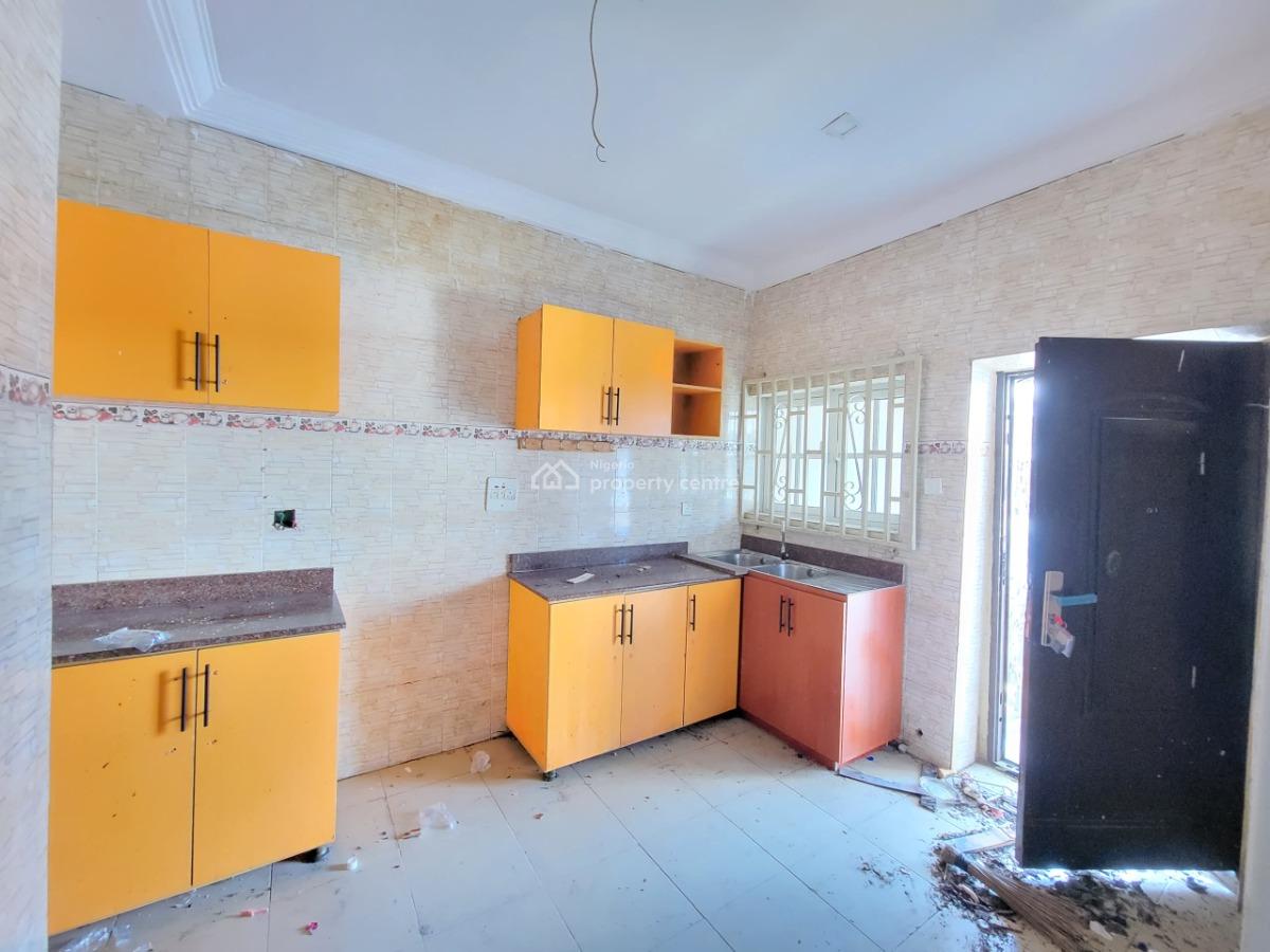 Three Bedroom Apartment, Seaside Estate, Badore, Ajah, Lagos, Flat / Apartment for Rent