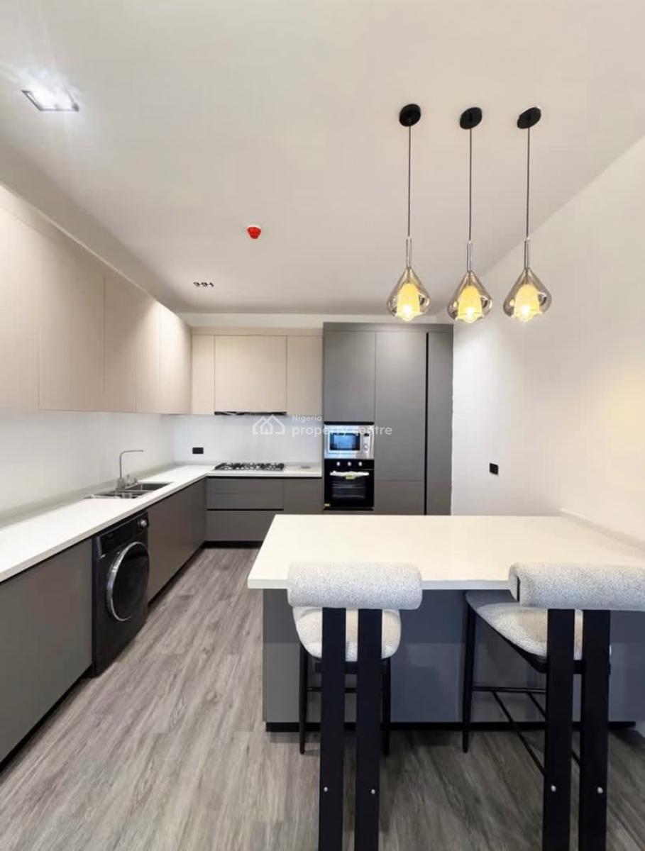 Tastefully Furnished 3 Bedroom Apartment with Elevator & Pool, Lekki Phase 1, Lekki, Lagos, Flat / Apartment for Rent
