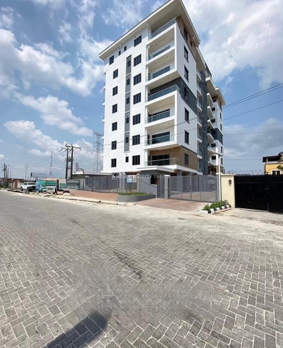 3 Bedroom Serviced Apartment with Swimming Pool, Lekki, Lagos, Flat / Apartment for Rent