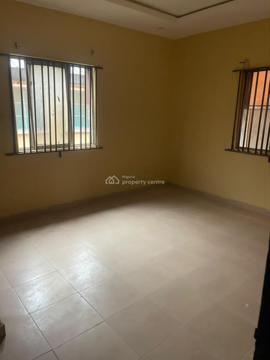 Upgraded 2 Bedroom Apartment, Beesam Area, Mafoluku, Oshodi, Lagos, Flat / Apartment for Rent